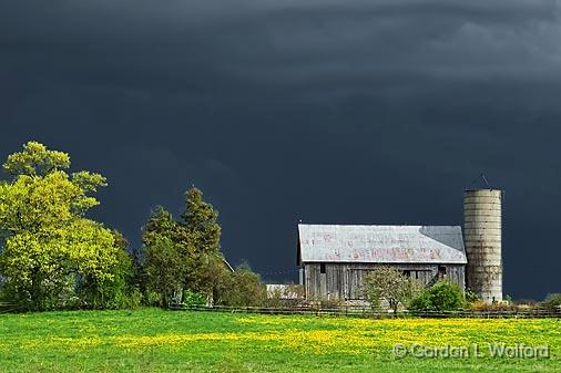 Incoming Storm_DSCF01751.jpg - Photographed near Smiths Falls, Ontario, Canada.